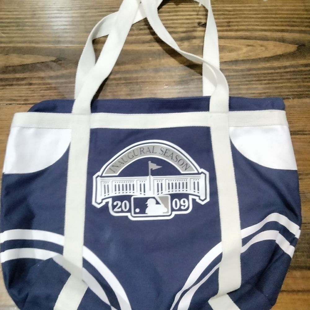 New York Yankees Tote Genuine Official MLB Merchandise Pro-Fan-ity